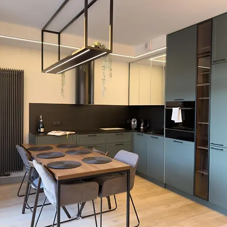 Urban Premium, Opolska 10, No75 - Free Garage *