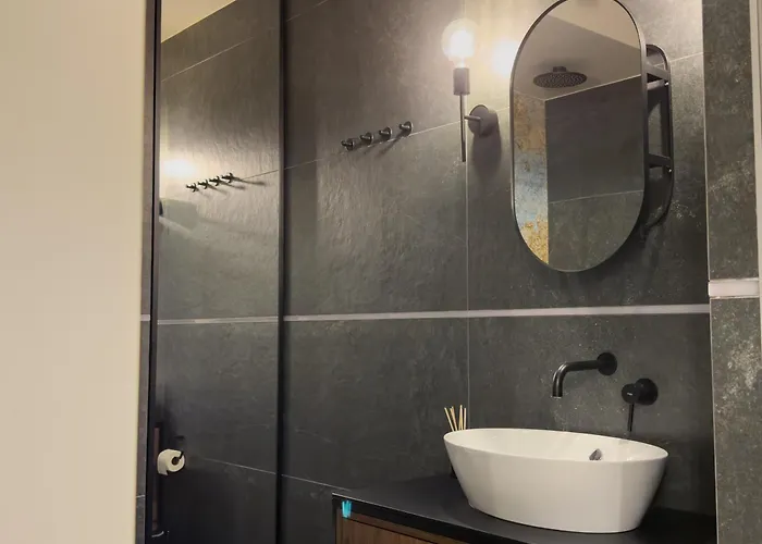 Urban Apartments Premium No75 - Free Garage - Self Check-In Apartament *