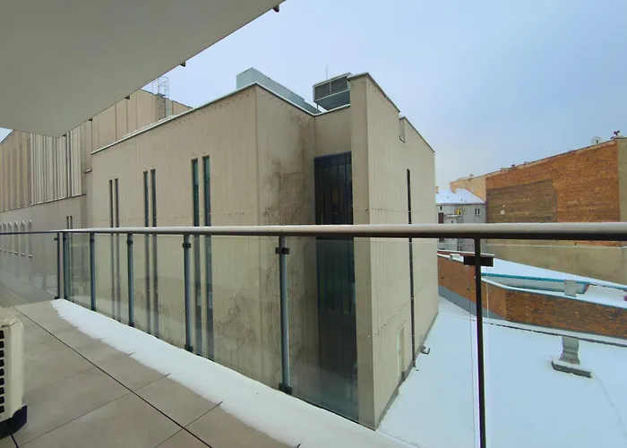 Urban Apartments Premium No75 - Free Garage - Self Check-In Appartement *