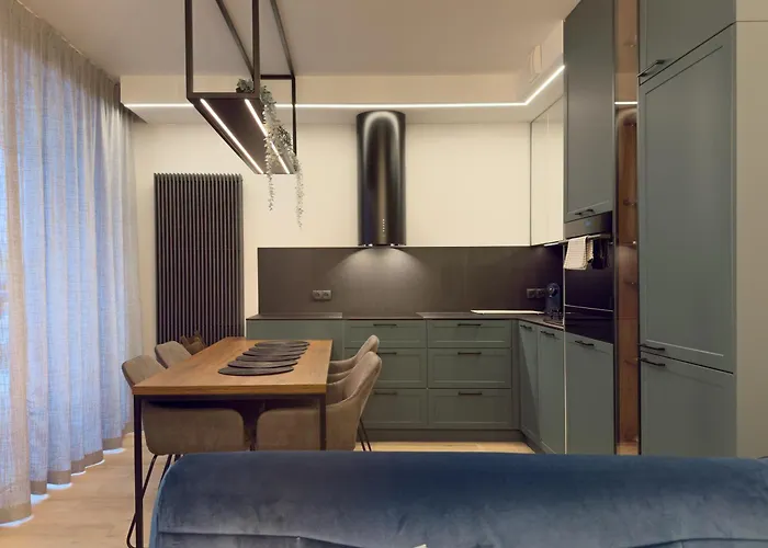 Urban Premium, Opolska 10, No75 - Free Garage - Self Check-in Apartament *