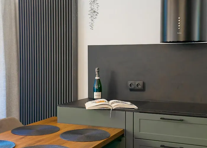 Urban Premium, Opolska 10, No75 - Free Garage - Self Check-in