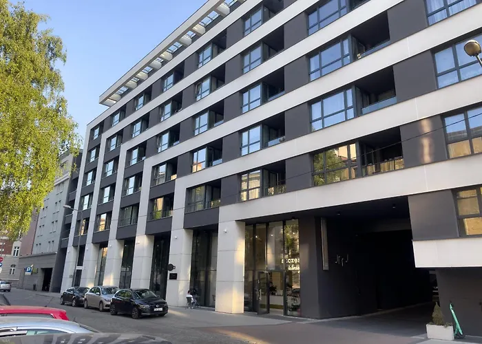 Urban Premium, Opolska 10, No75 - Free Garage - Self Check-in